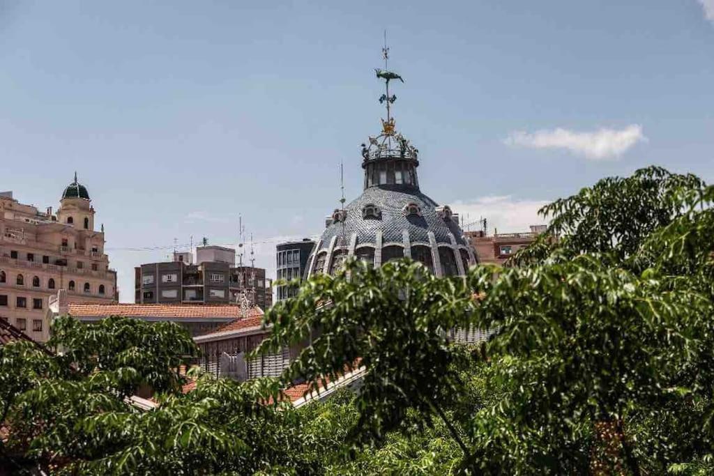 Central Market Beautiful Loft Valência Exterior foto